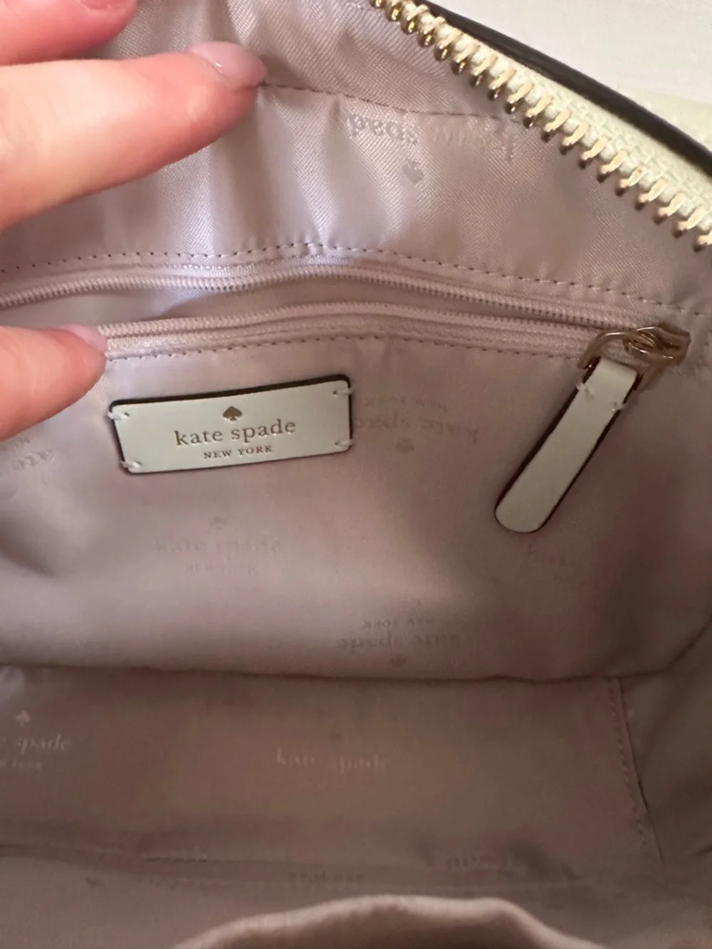 Kate Spade Sienna Crossbody Bag Light Mint Green Excellent Used Condition - Picture 13 of 13